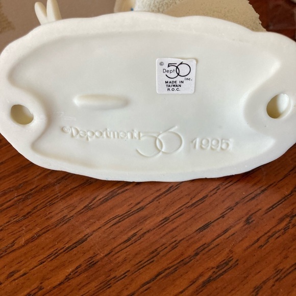 Dept 56 Snowbunnies “You better watch out or I’ll catch you” Springtime Stories - Picture 12 of 12